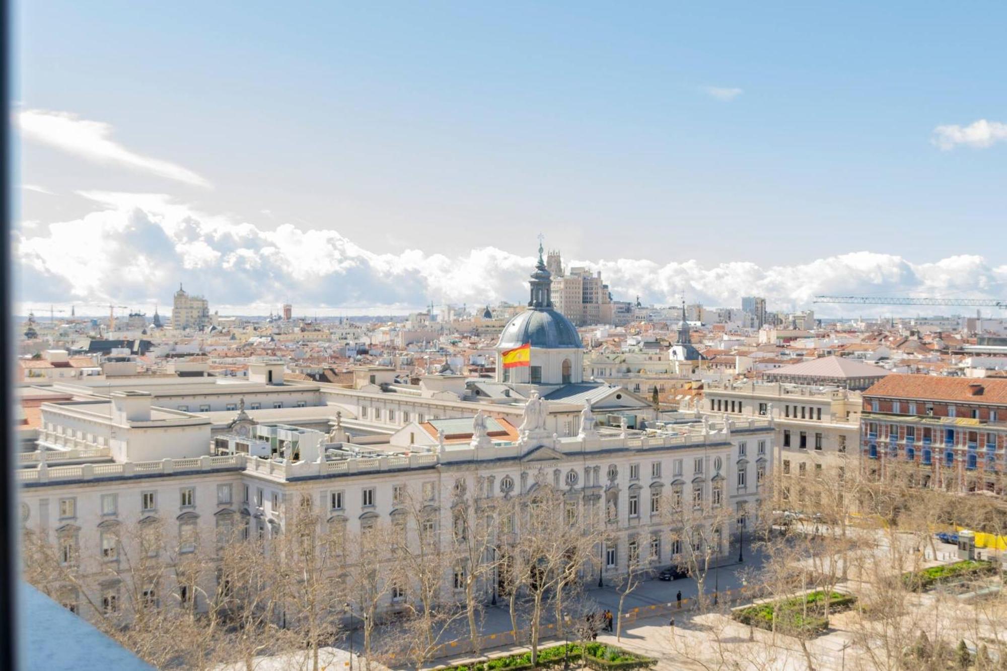 Colon Suites Madrid Exterior photo