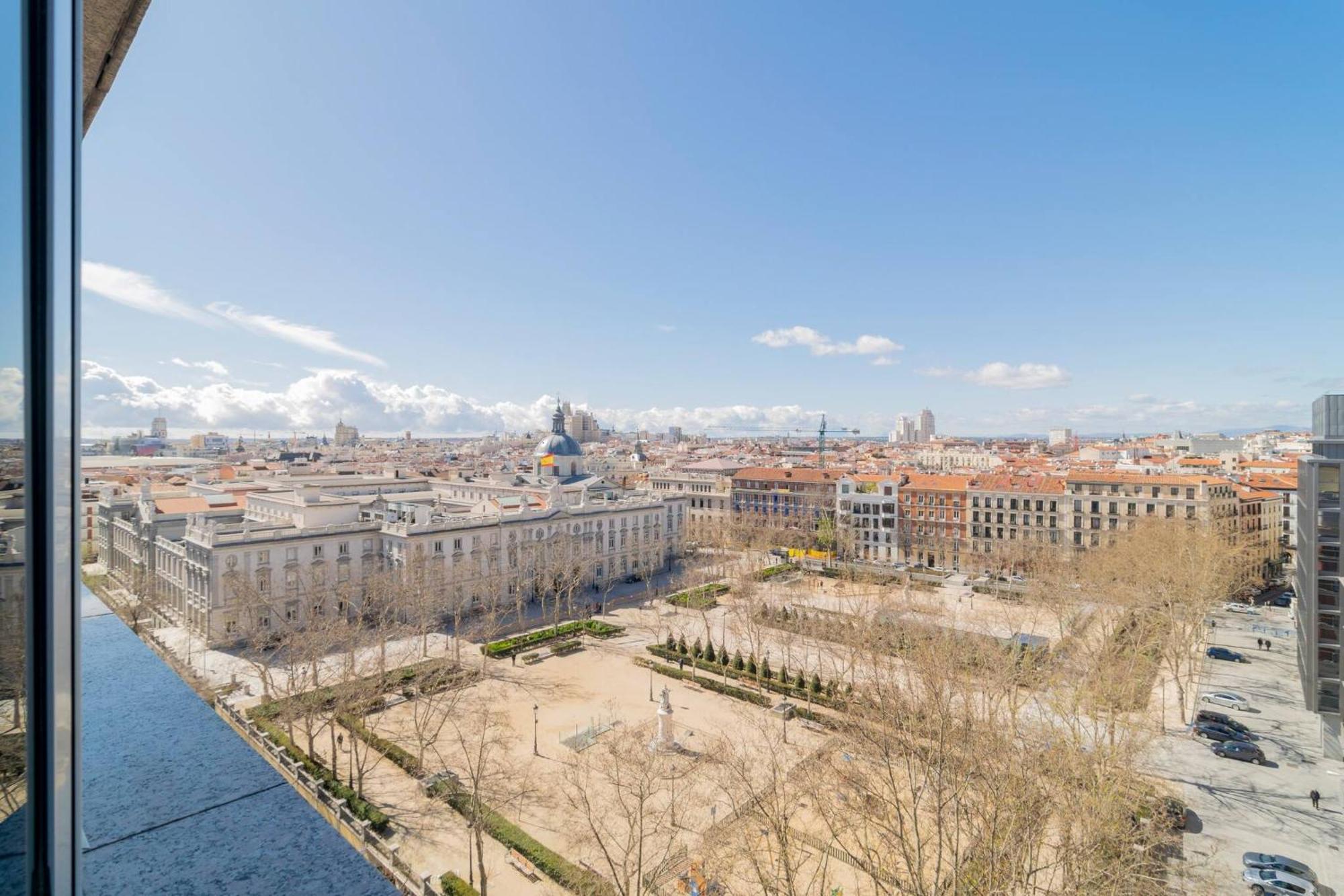 Colon Suites Madrid Exterior photo