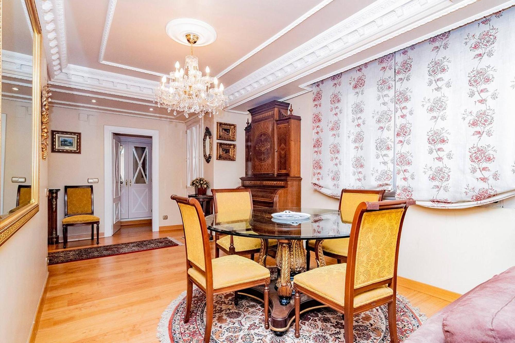 Colon Suites Madrid Exterior photo
