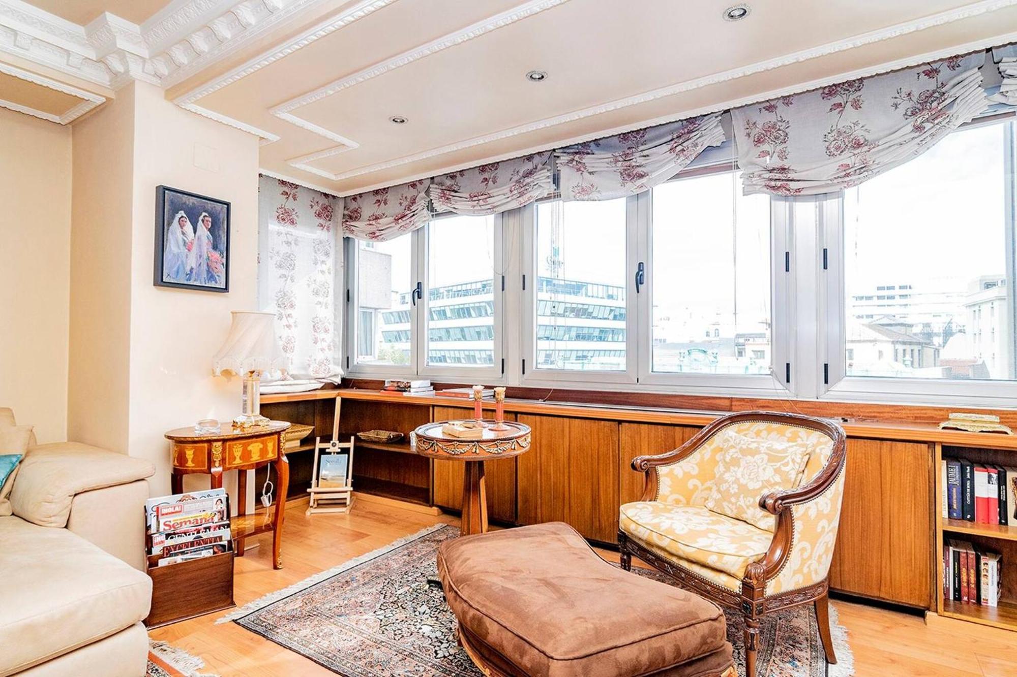 Colon Suites Madrid Exterior photo