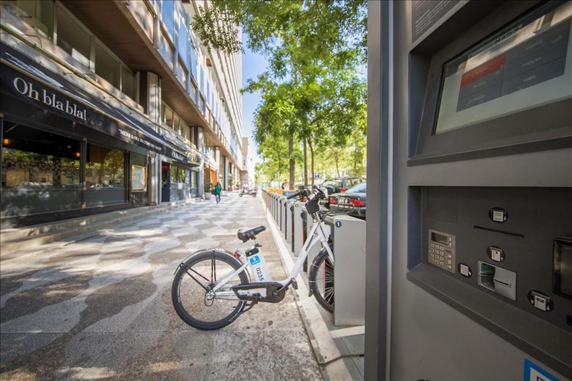 Colon Suites Madrid Exterior photo